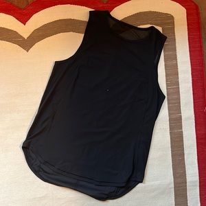Lululemon sculpt tank top black size 6